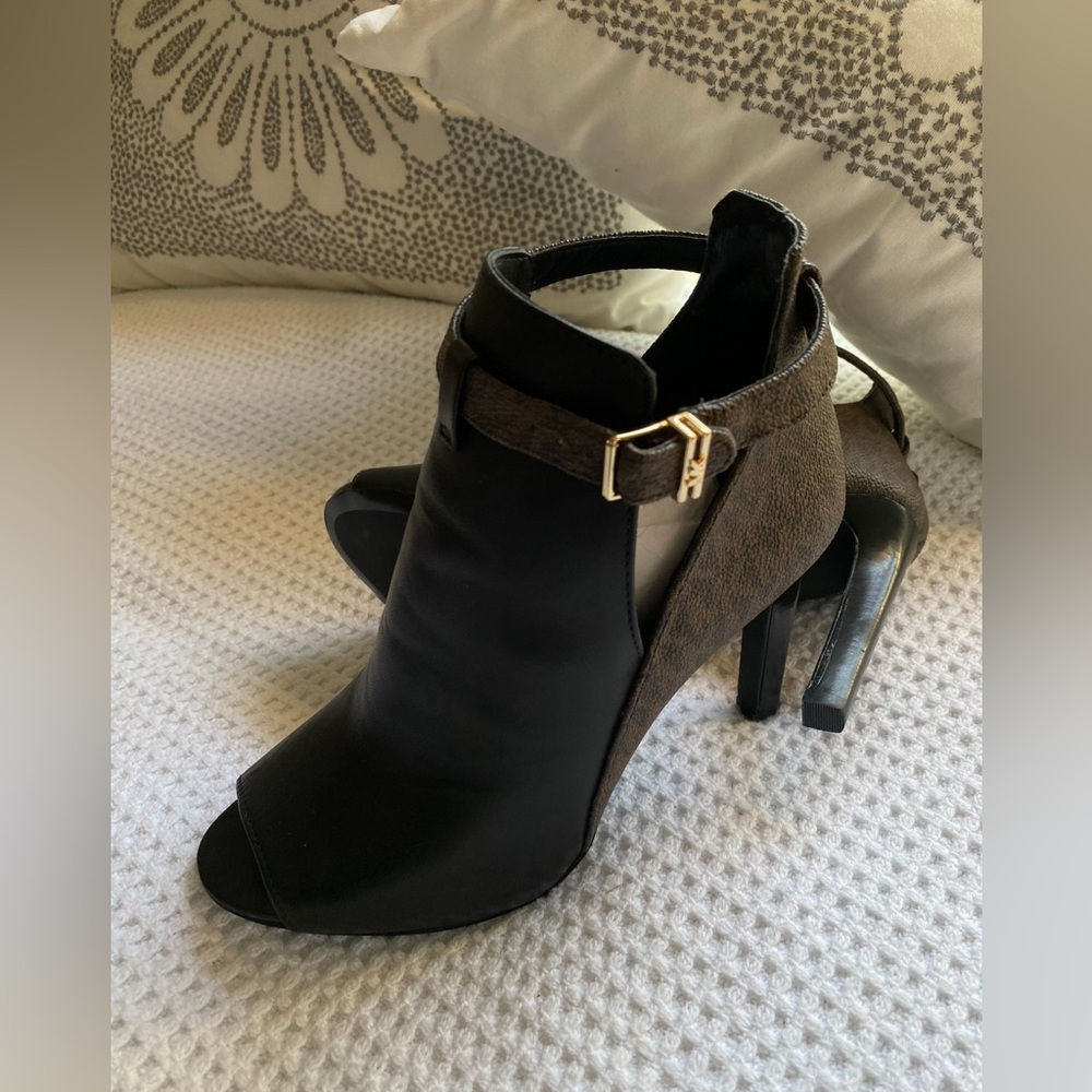 Michael Kors Black and Brown Lawson Open-Toe Boot - Picture 4 of 7